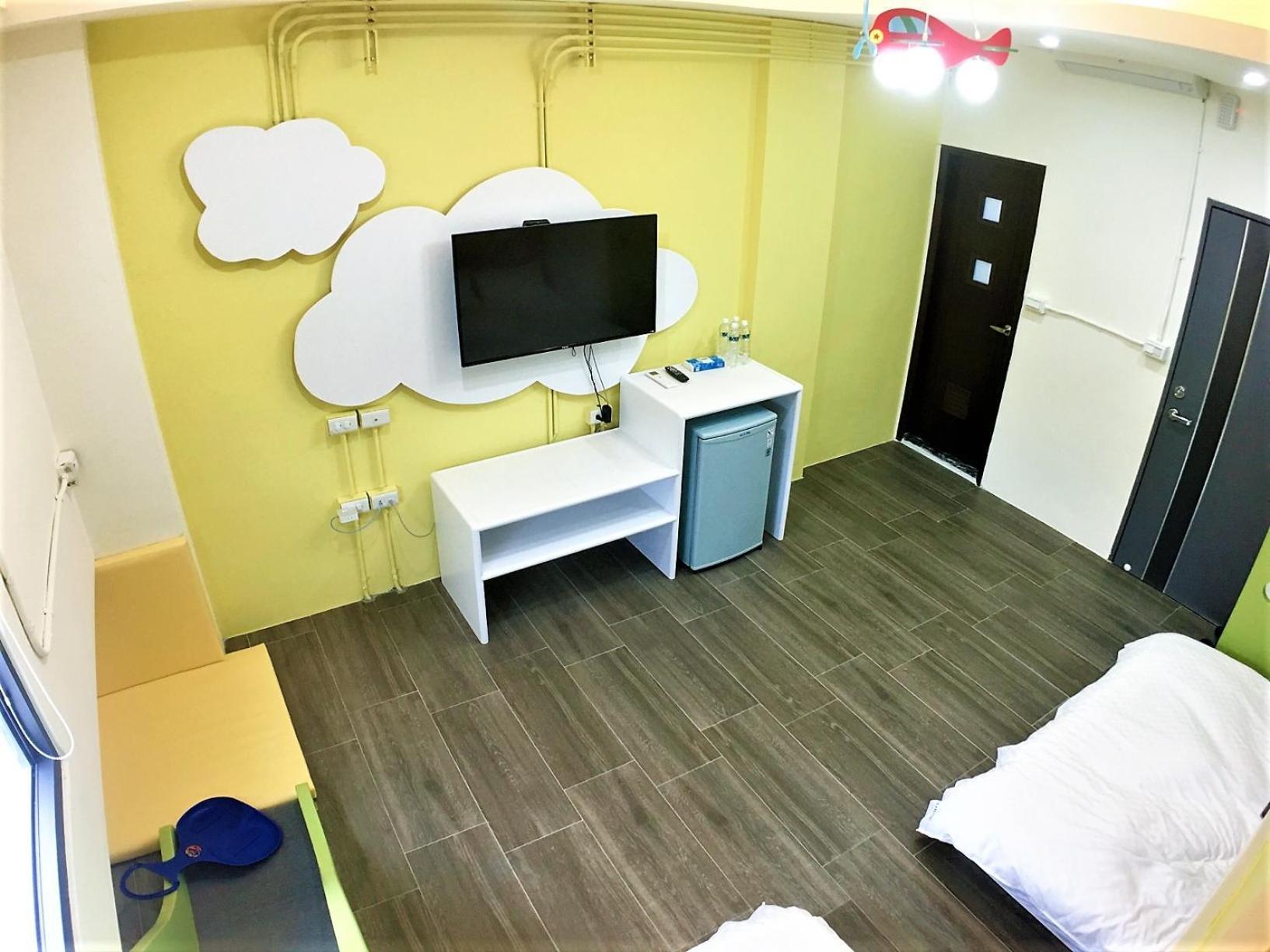 23 Here B&B Hualien City Exterior photo