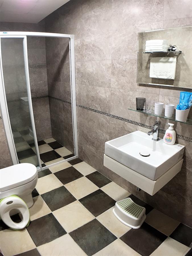 23 Here B&B Hualien City Exterior photo